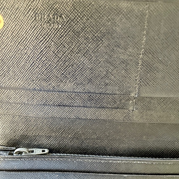 Authentic Prada Saffiano Long Zip Wallet Black - Picture 10 of 14
